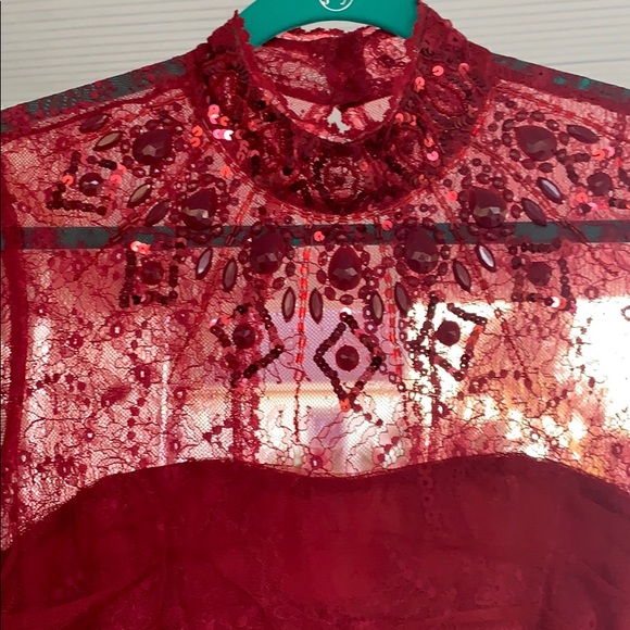 Gorgeous bebe dress - Picture 3 of 11